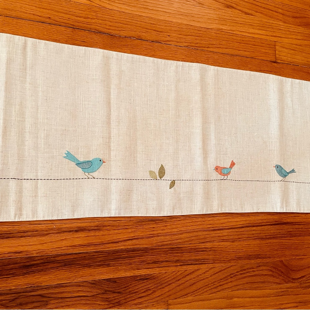 Linen Embroidered Table Runner - Picture 5 of 7